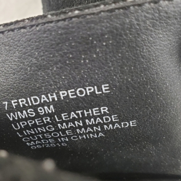 Reaction Kenneth Cole 7 Fridah people leather chunky heel sandals - Picture 8 of 9